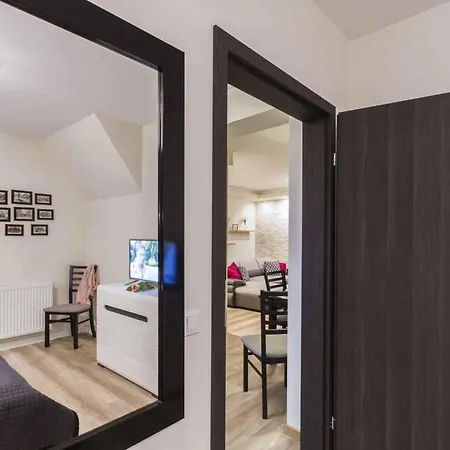 Famixdom - Tatry Apartment