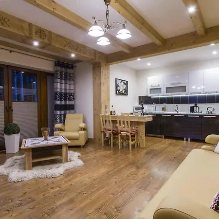 Famixdom - Tatry Apartmán